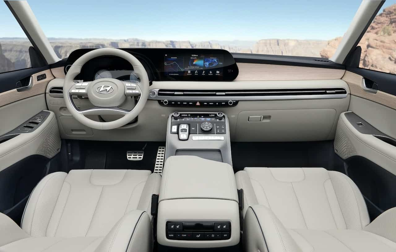 10000 2023 году. Hyundai Palisade 2022 интерьер. Kia Telluride 2023. Hyundai Palisade 2023 салон. Hyundai Palisade 2023 Interior.